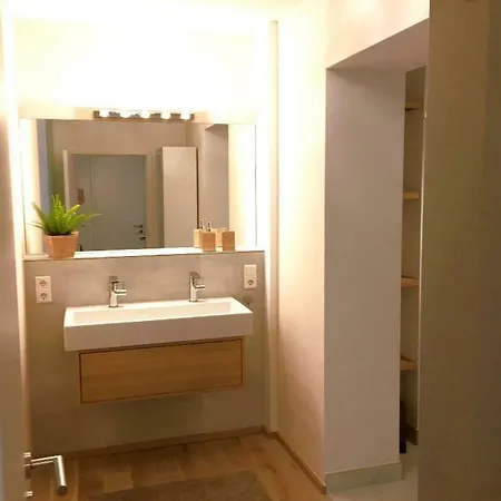 Koblenz Sued Exklusive Und Zentrale Designer Apartment Koblenz (Rhineland-Palatinate)