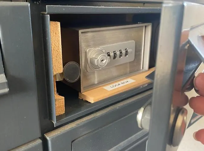 Koblenz Sued Exklusive Und Zentrale Designer アパート