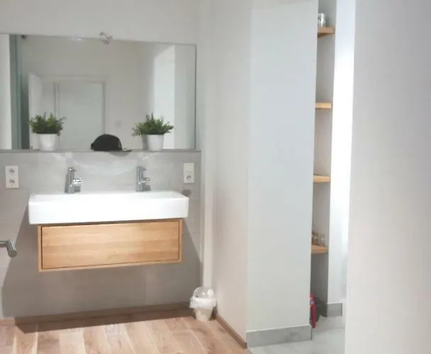 Koblenz Sued Exklusive Und Zentrale Designer كوبلنس